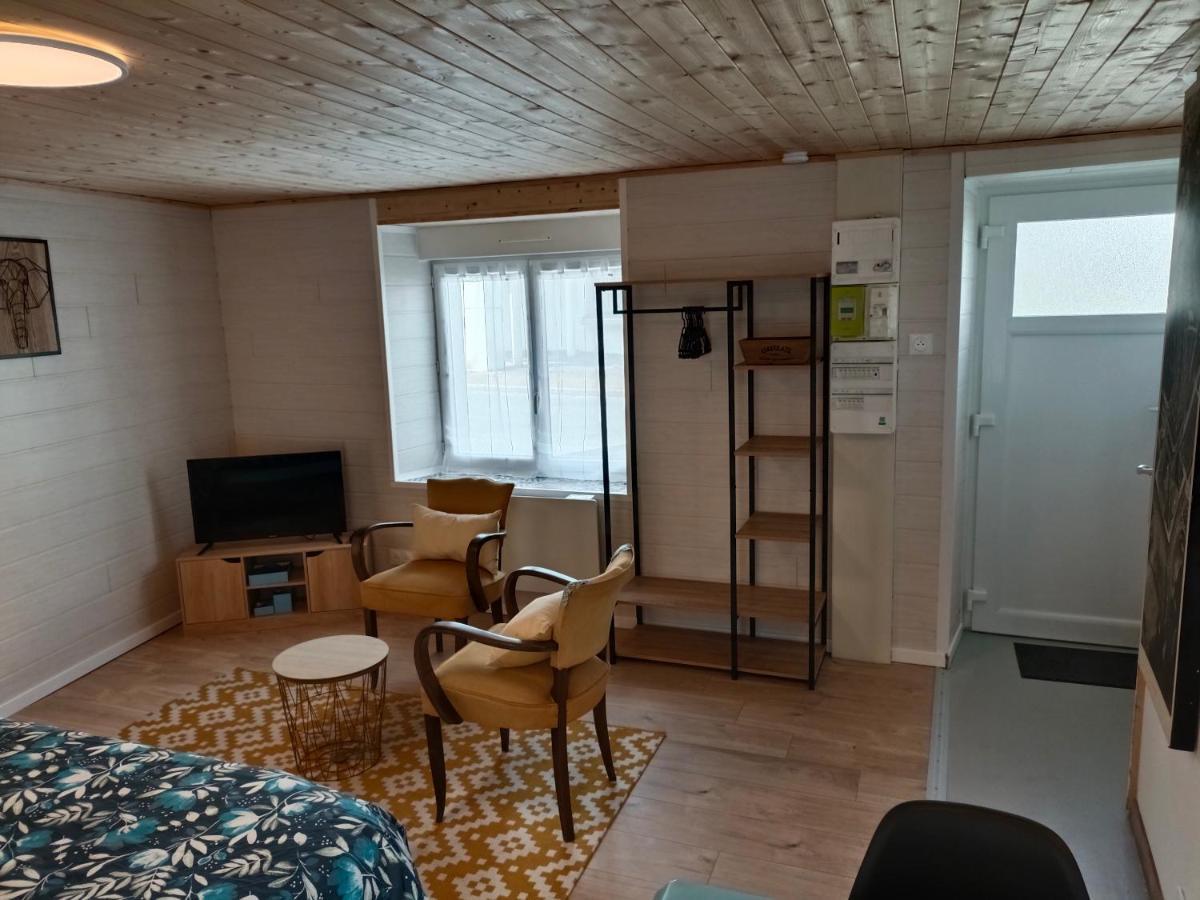 Joli Studio Rosporden Apartment Bagian luar foto